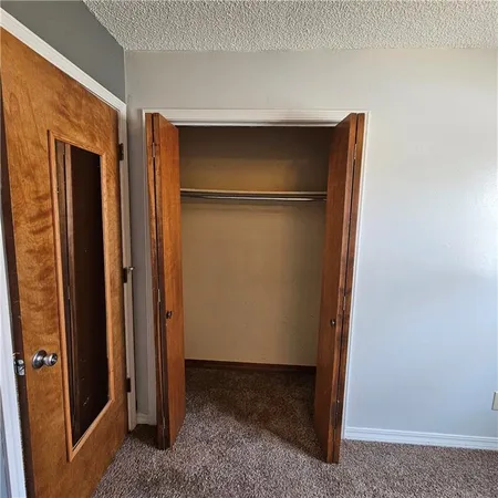 $264,900 | 803 Spruce Street, Frontenac, KS 66763