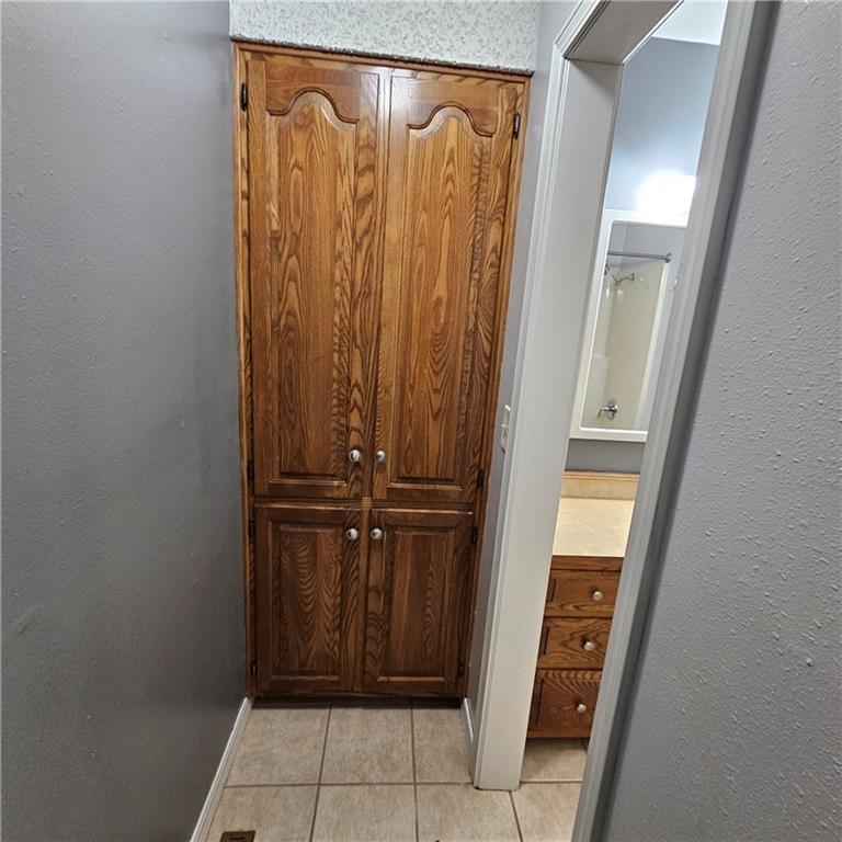 803 Spruce Street Frontenac, KS 66763 - Photo 43 of 62