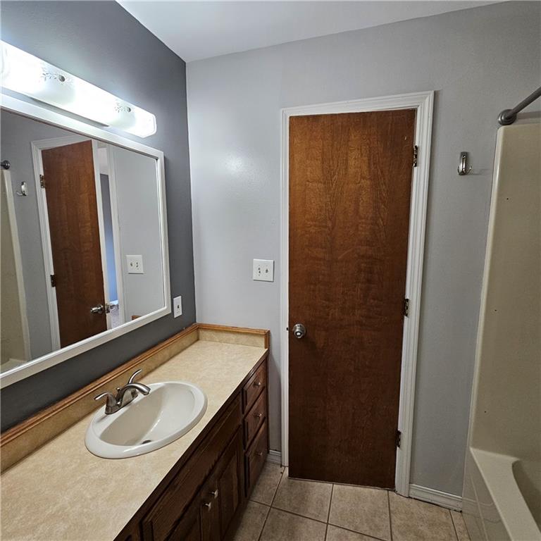 803 Spruce Street Frontenac, KS 66763 - Photo 45 of 62