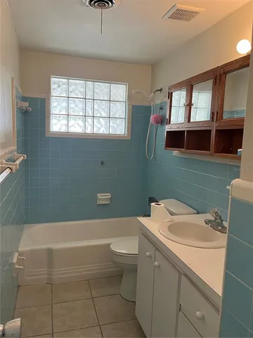 $1,800 | 705 Padua Court, Nokomis, FL 34275