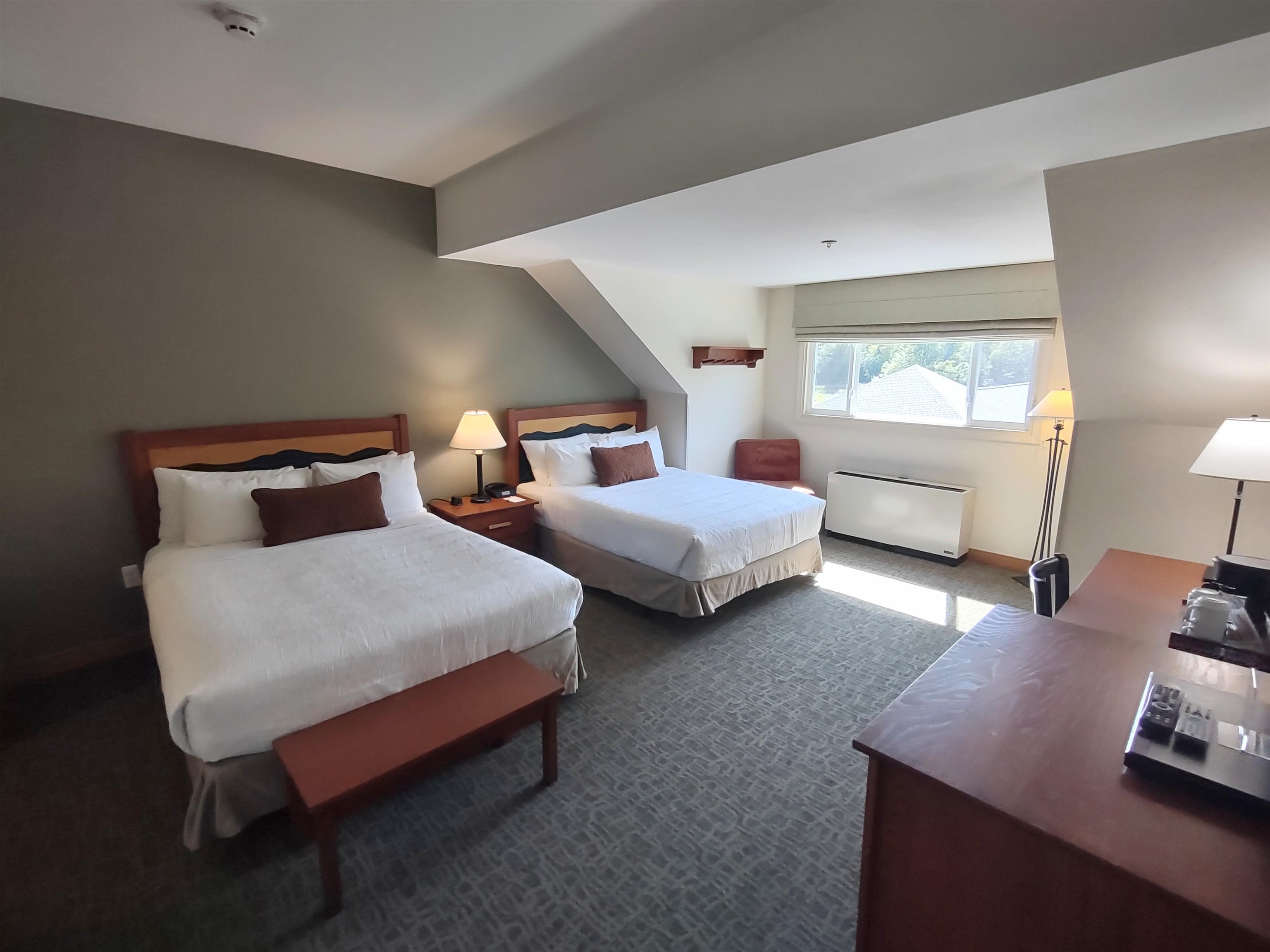 228 East Mountain Road, Unit DB DRMR GRAND HOTEL 334/336 IV (ACM SYSTEMS) Killington, VT 05751 - Photo 29 of 51