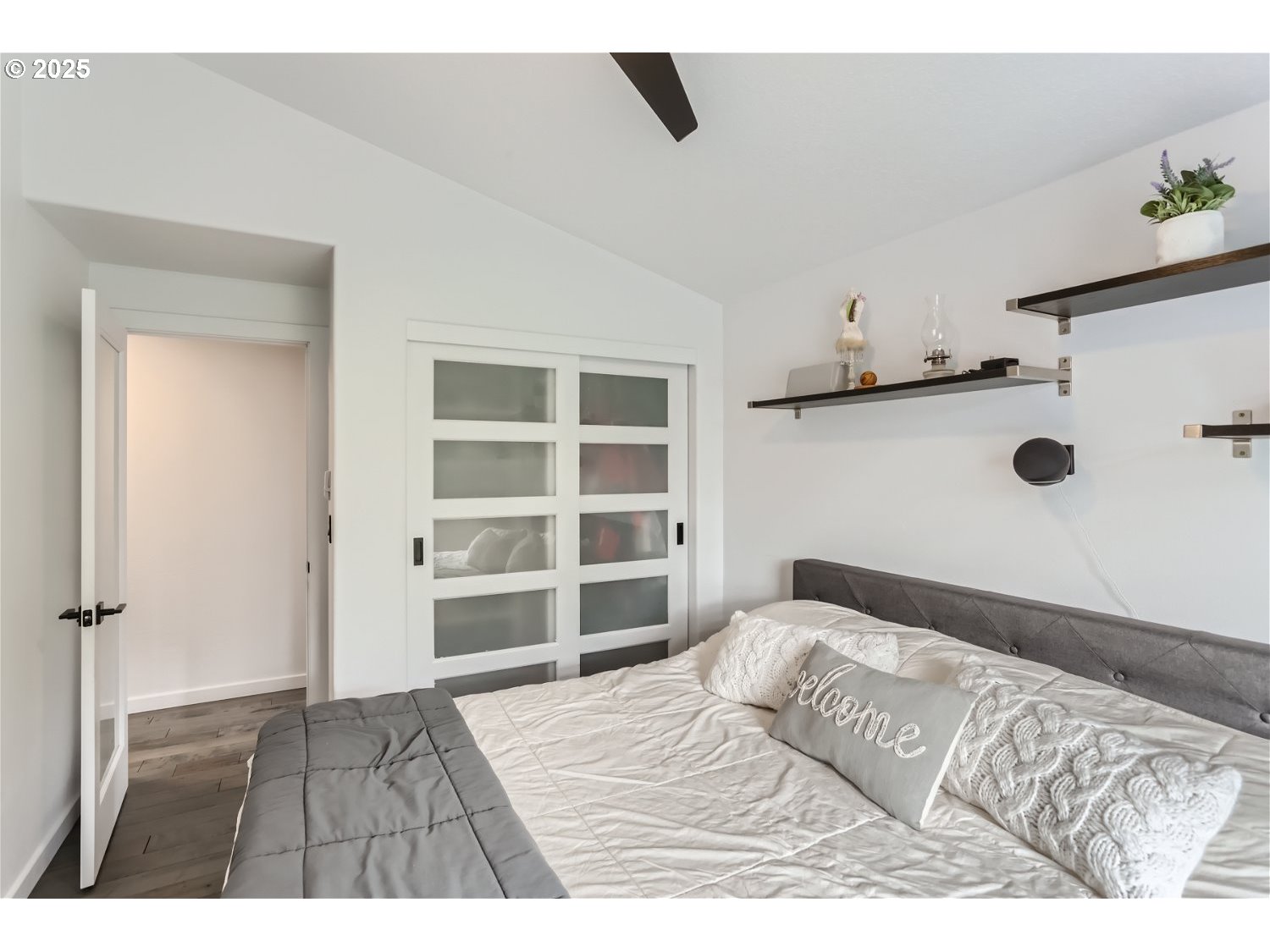 3163 Southwest 199th Terrace Beaverton, OR 97003 - Photo 25 of 34