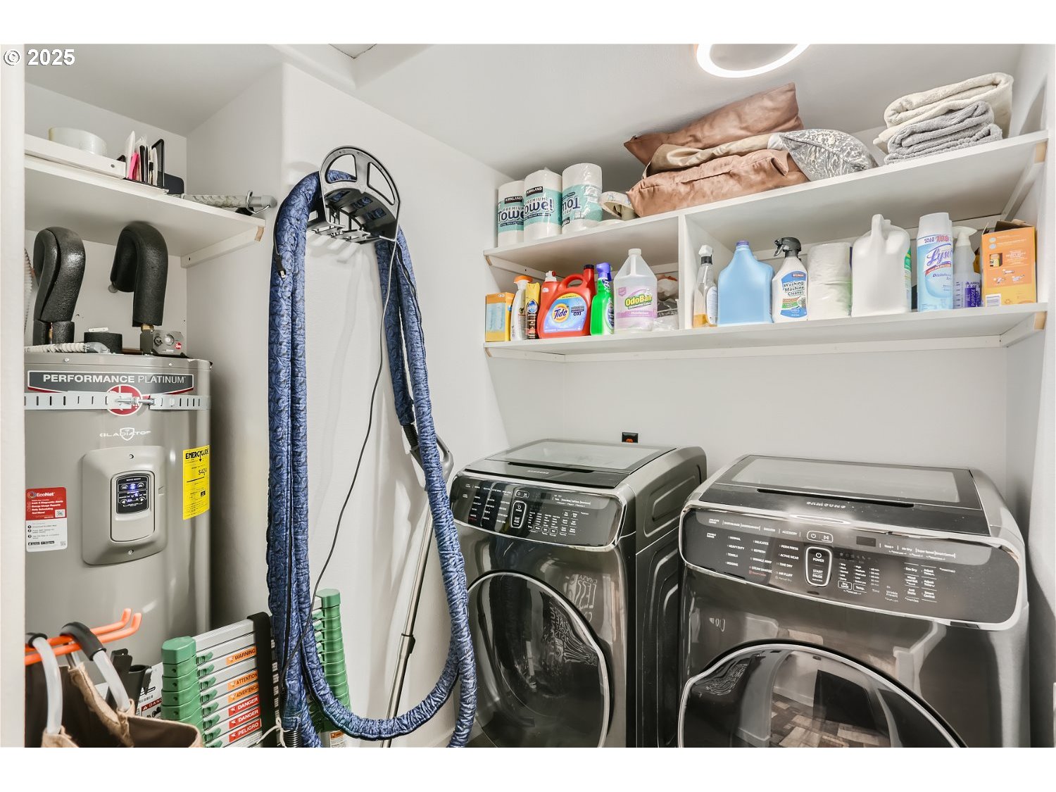 3163 Southwest 199th Terrace Beaverton, OR 97003 - Photo 30 of 34