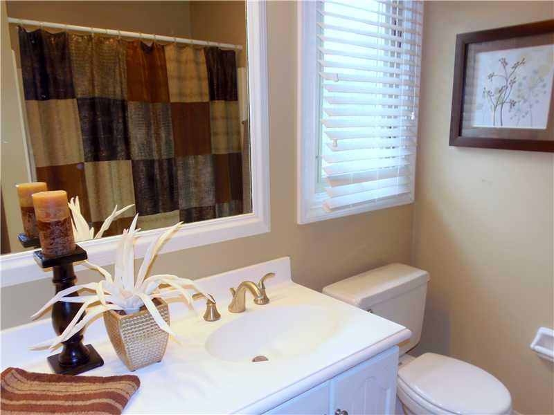 12708 Charing Cross Road Carmel, IN 46033 - Photo 18 of 21 Gallery Image 18