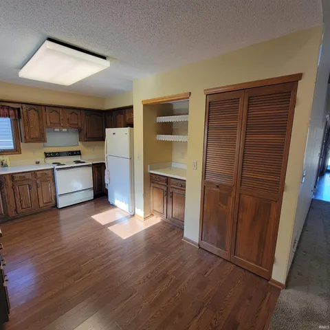 $180,000 | 5109 Woodmark Court, Fort Wayne, IN 46815