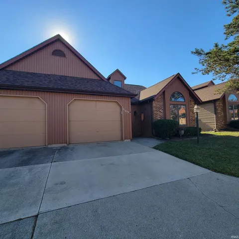 $180,000 | 5109 Woodmark Court, Fort Wayne, IN 46815