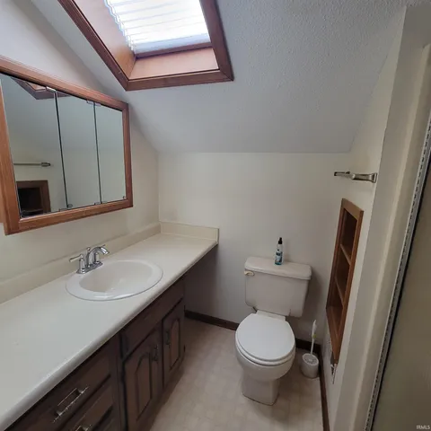 $180,000 | 5109 Woodmark Court, Fort Wayne, IN 46815