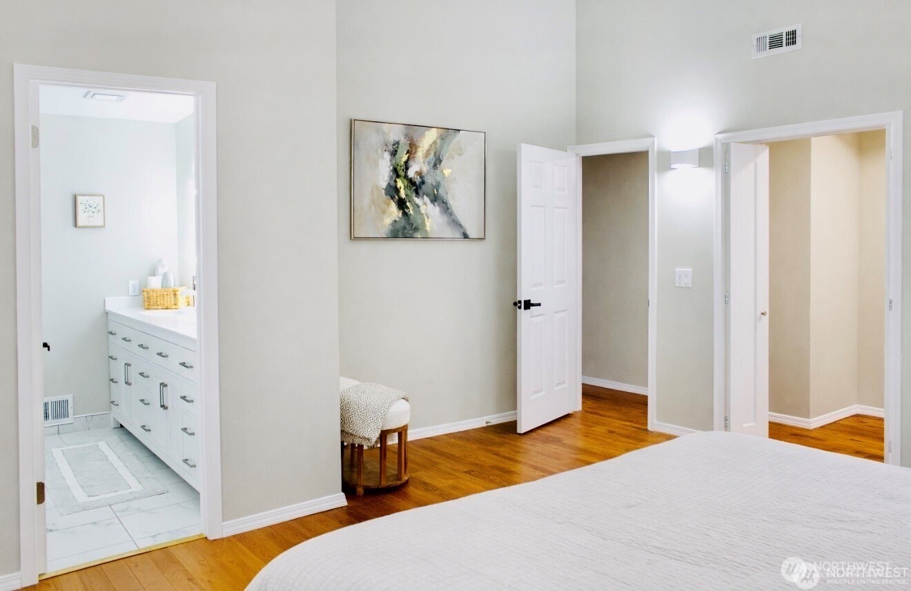 10003 Southeast 192nd Street Renton, WA 98055 - Photo 9 of 36 Gallery Image 9