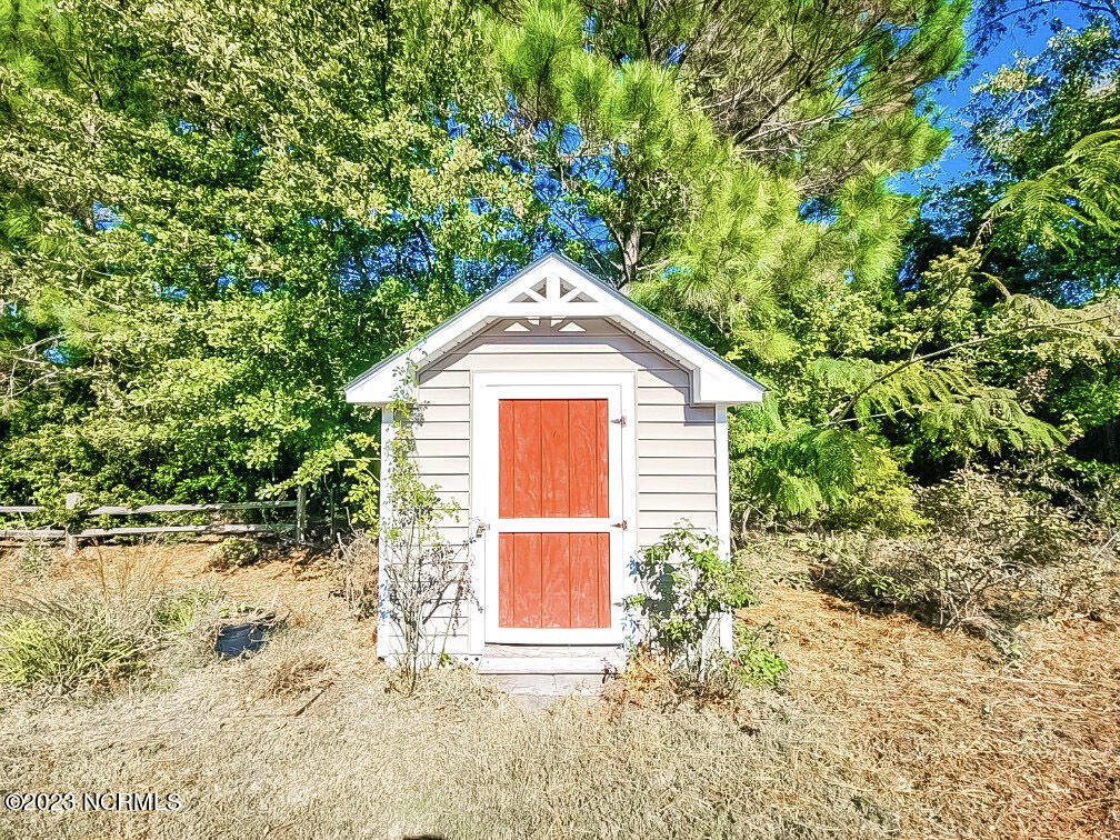4490 Frying Pan Road Southeast Southport, NC 28461 - Photo 40 of 47 23-50-DJI_20231102_113709_349