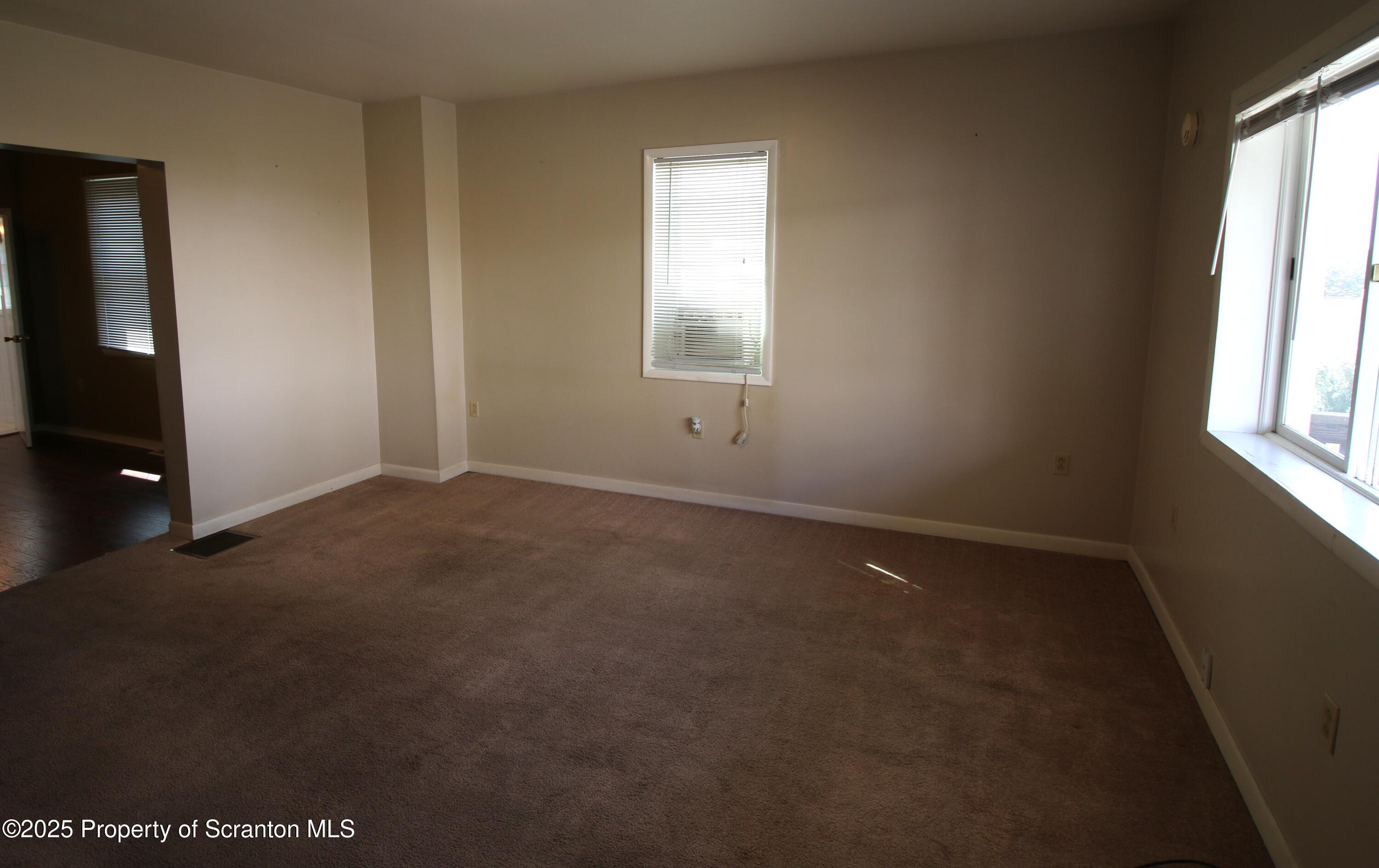 352 North Fillmore Avenue Scranton, PA 18504 - Photo 6 of 16 an empty room with windows