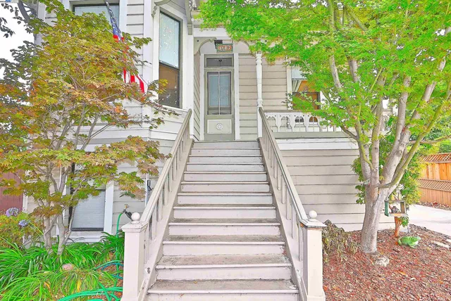 $1,098,000 | 1613 Union Street, Alameda, CA 94501