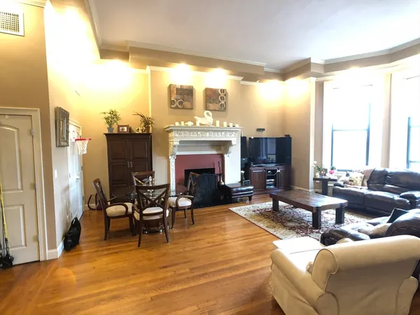 $6,750 | 186 Beacon Street, Unit 3, Boston, MA 02116