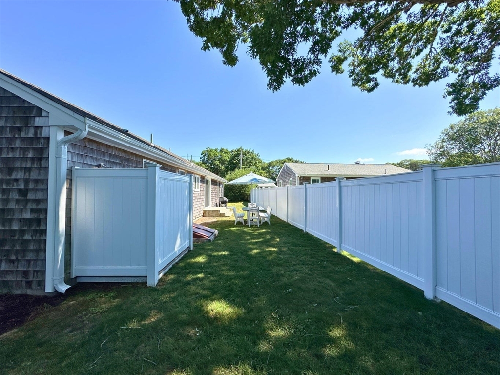 95 Duck Pond Rd Extension Dennis, MA 02660 - Photo 13 of 42 Gallery Image 13