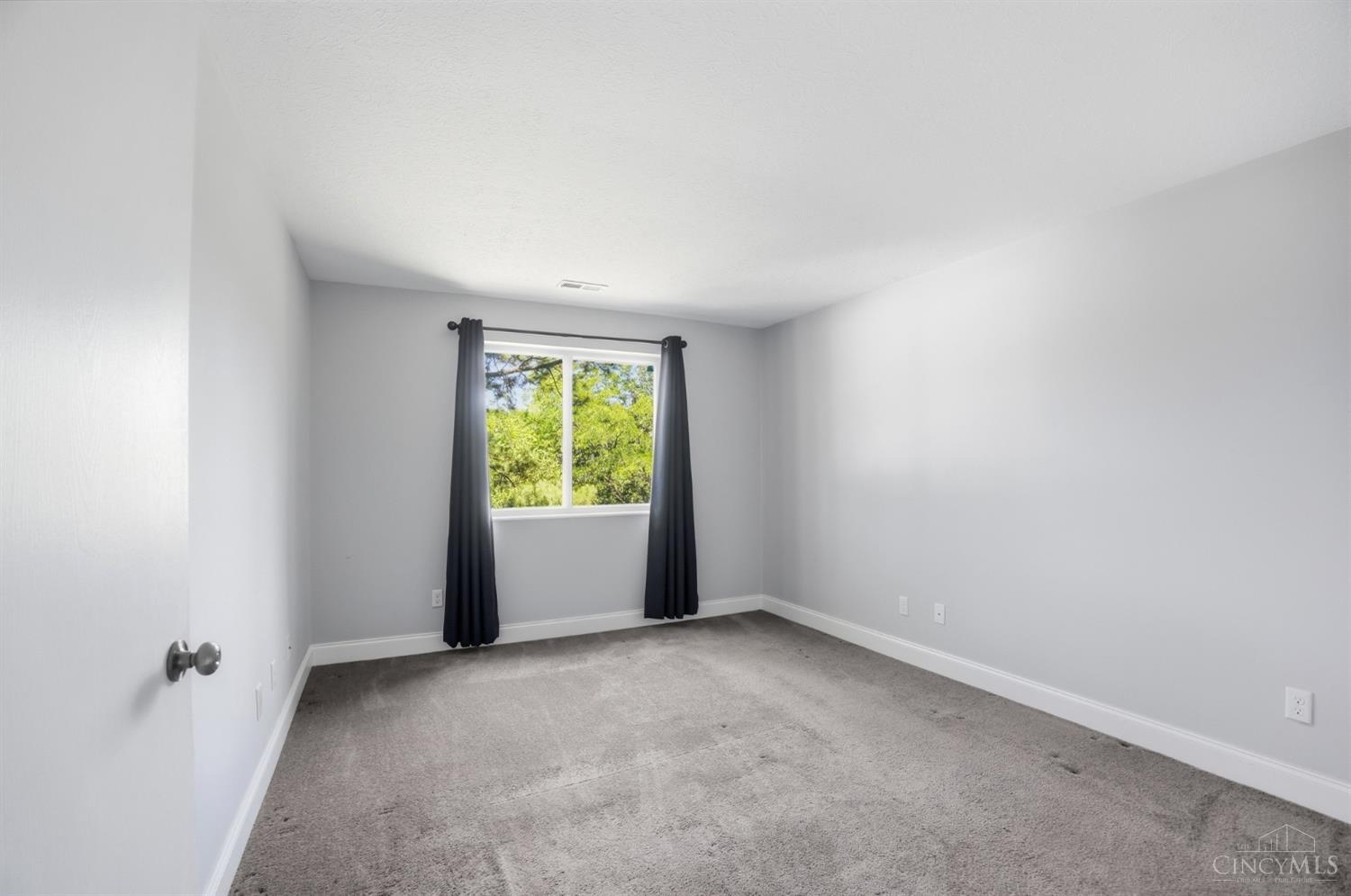 4274 Paul Road, Unit 27 Cincinnati, OH 45238 - Photo 18 of 39