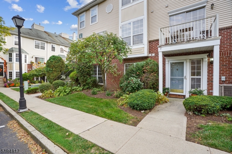 50 Pine Street, Unit 8F, Montclair, NJ 07042 Compass