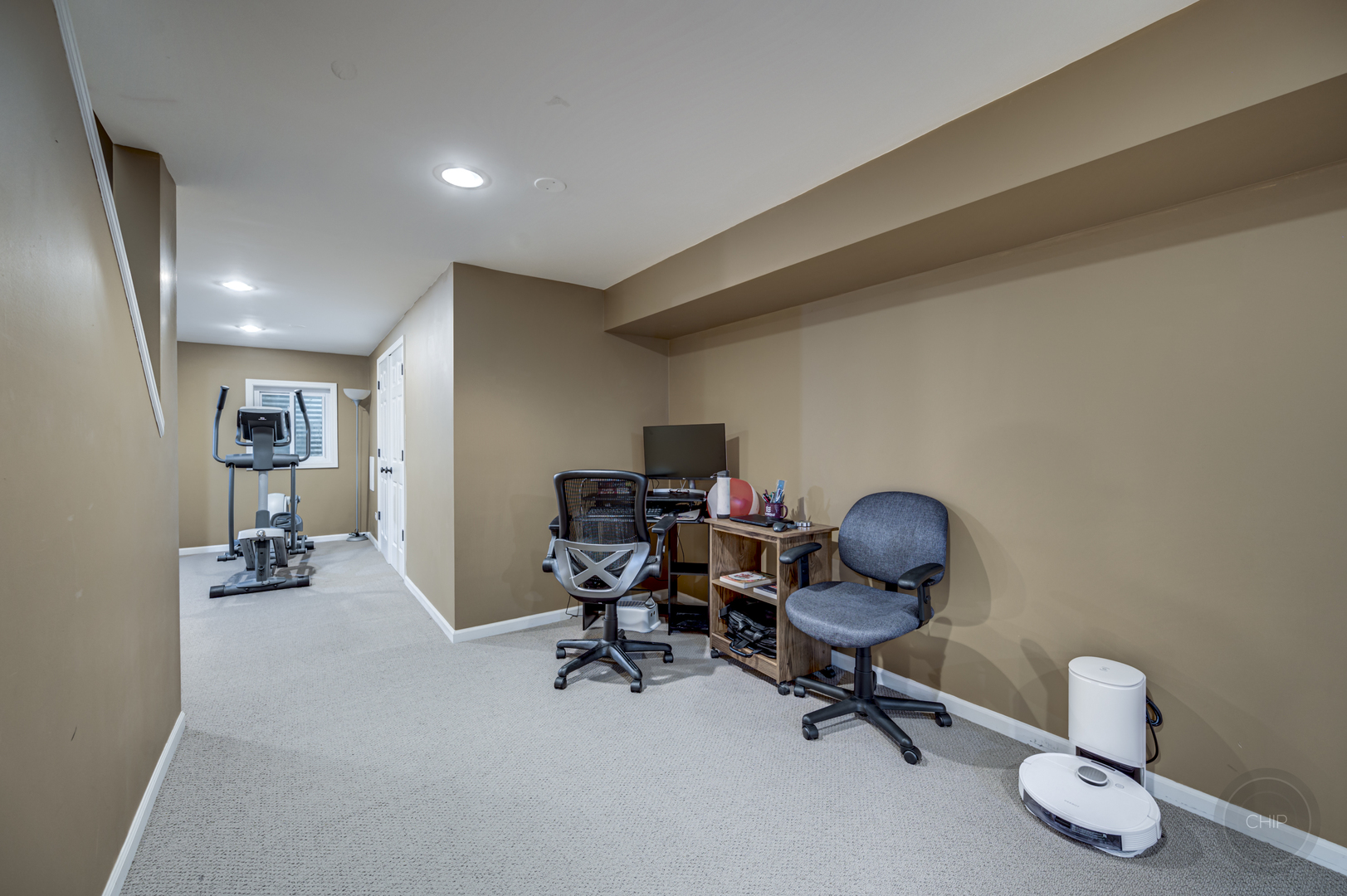 2135 Skylane Drive Naperville, IL 60564 - Photo 38 of 44 a view of a workspace with furniture
