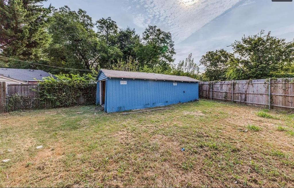 3914 Spring Avenue Dallas, TX 75210 - Photo 13 of 14