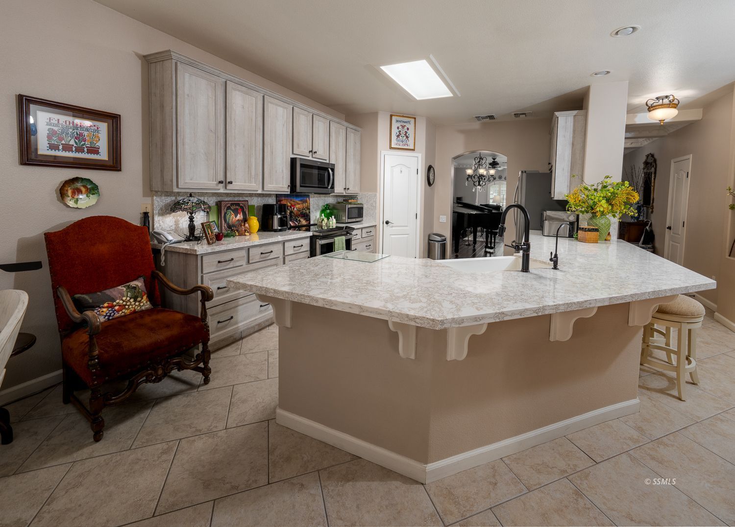 637 Pinon Court Ridgecrest, CA 93555 - Photo 11 of 38