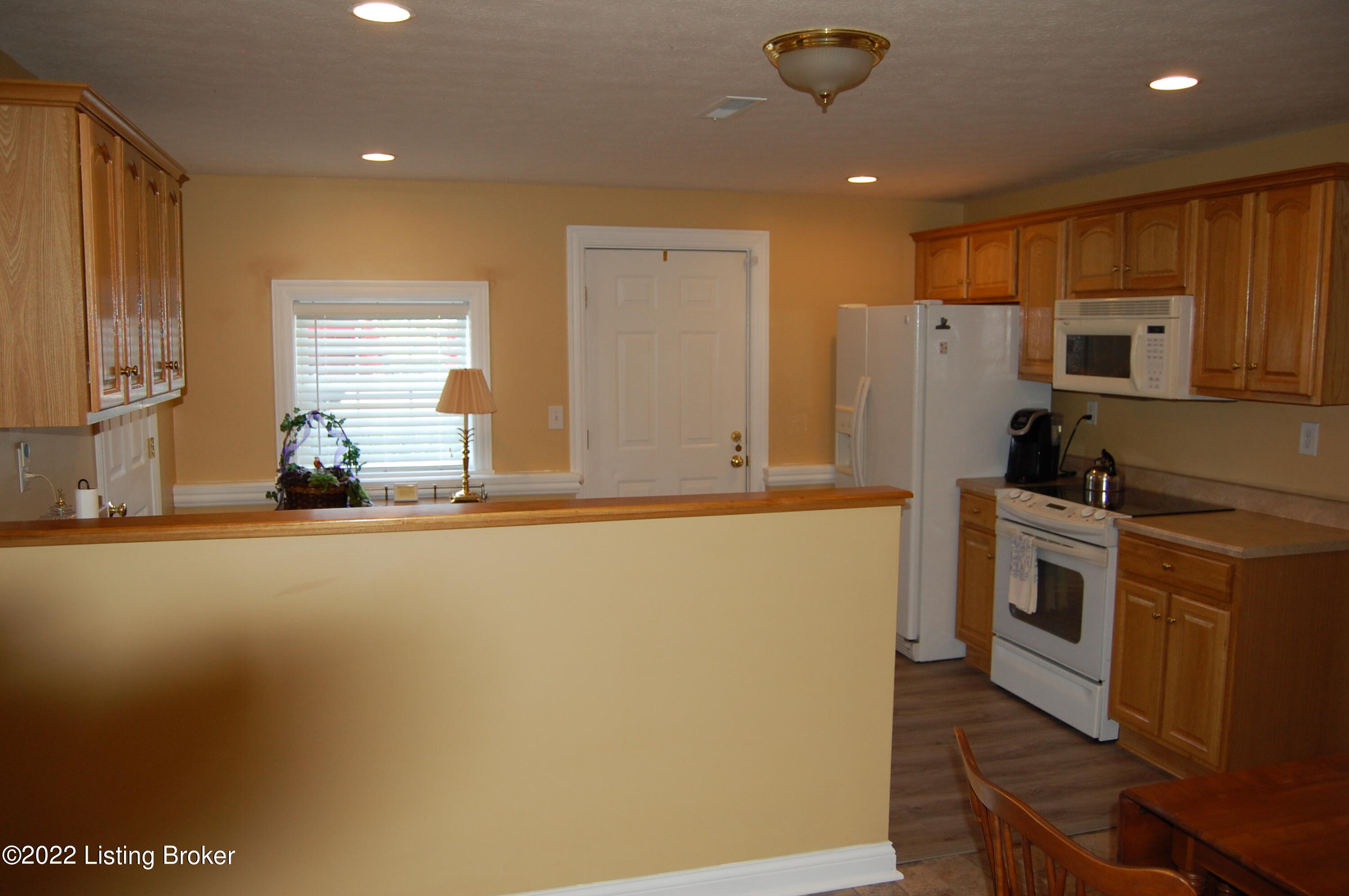 754 Floyds Fork Road Shepherdsville, KY 40165 - Photo 31 of 53 Basement Kitchen