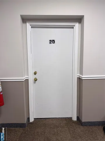 $1,800 | 61 Kansas Street, Unit 2D, Hackensack, NJ 07601