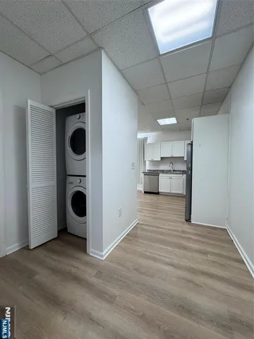 $1,800 | 61 Kansas Street, Unit 2D, Hackensack, NJ 07601