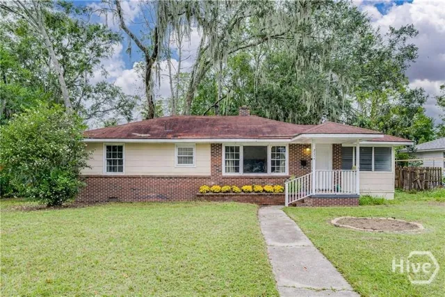 $248,800 | 2004 North Fernwood Drive, Savannah, GA 31404