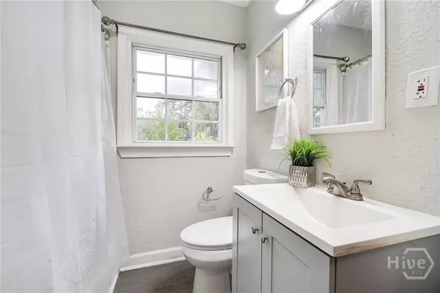 $248,800 | 2004 North Fernwood Drive, Savannah, GA 31404