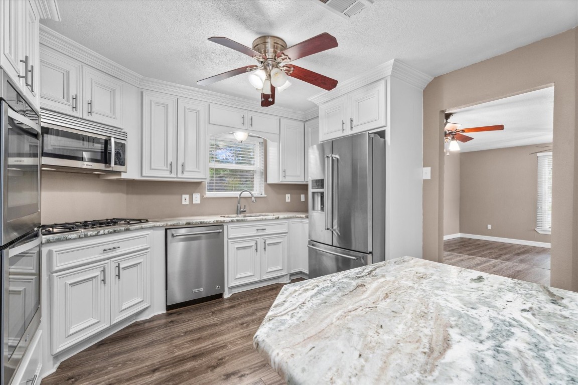 635 Ringwood Street Spring, TX 77373 - Photo 15 of 32