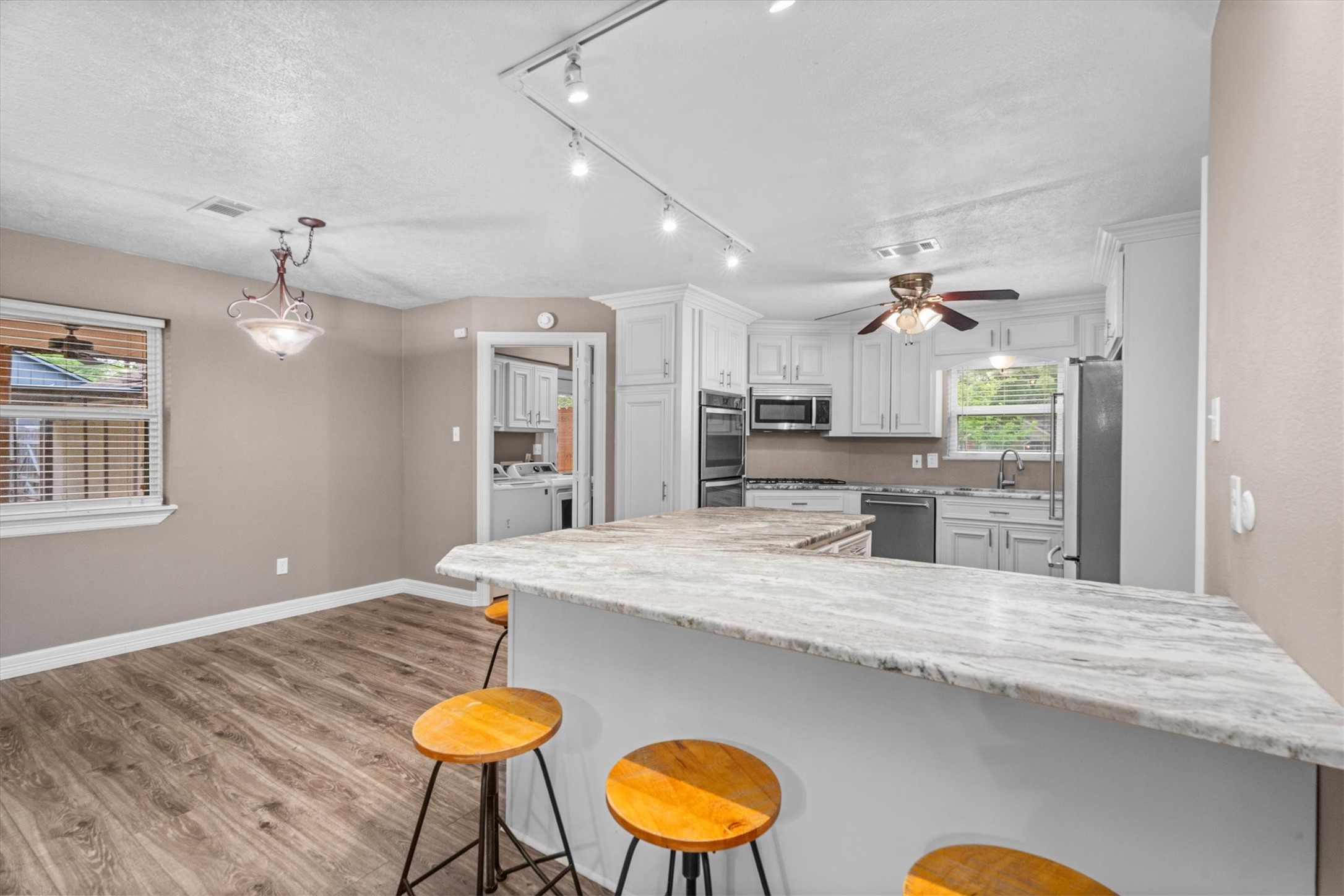 635 Ringwood Street Spring, TX 77373 - Photo 10 of 32