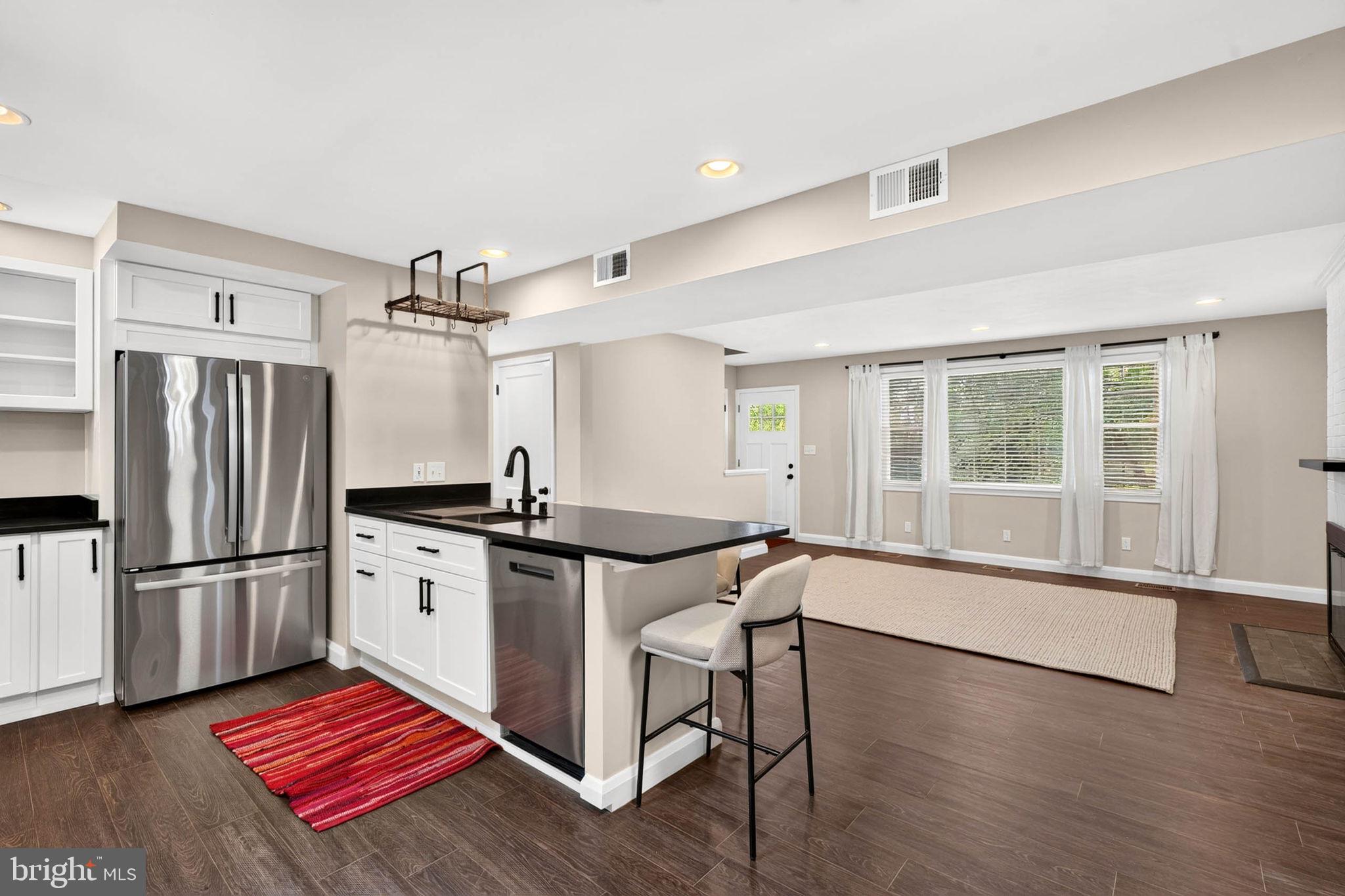 515 South Rolling Road Baltimore, MD 21228 - Photo 18 of 72 Gallery Image 18
