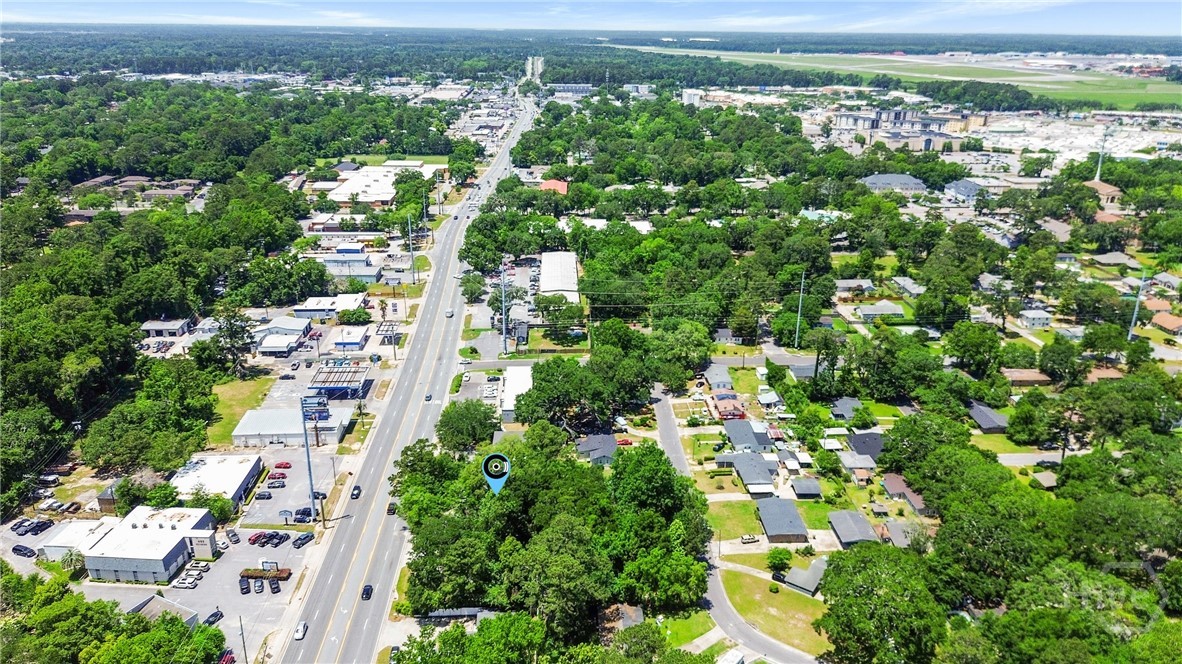410 East Montgomery Cross Road Savannah, GA 31406 - Photo 14 of 31
