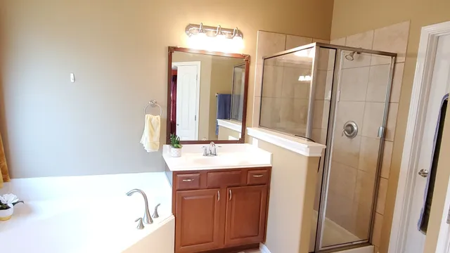 $2,000 | 12027 Grace Hall Drive, Houston, TX 77065