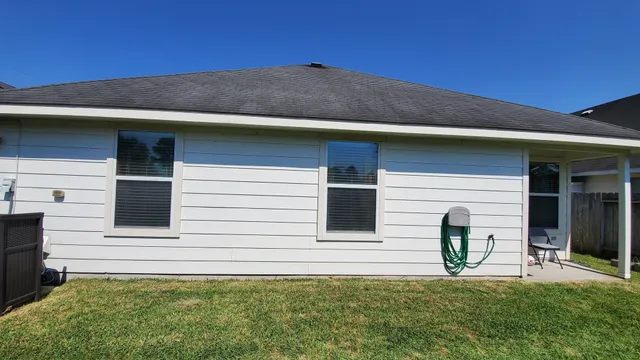 $2,000 | 12027 Grace Hall Drive, Houston, TX 77065