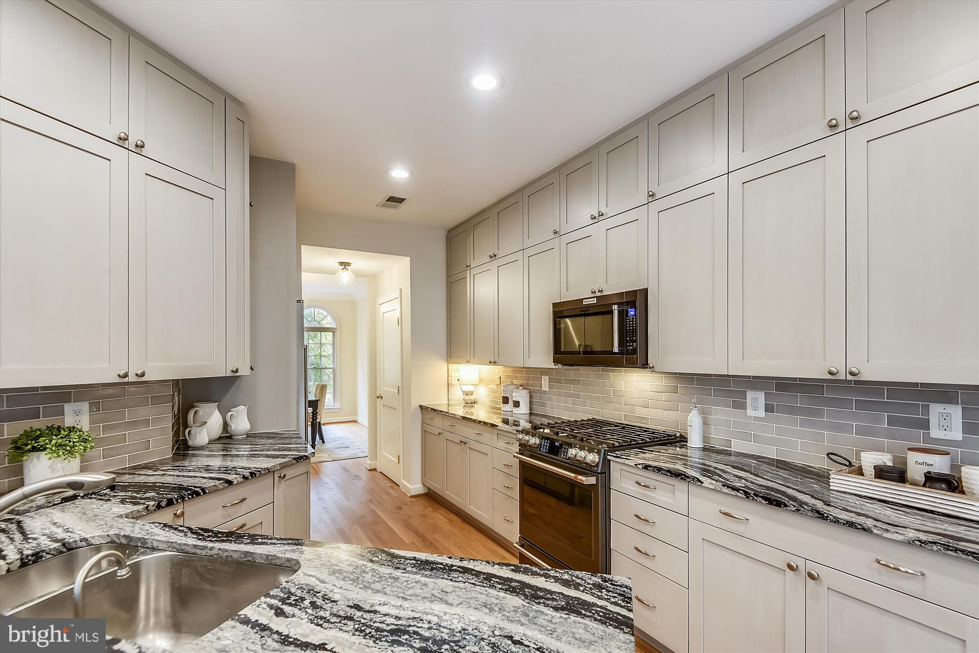 134 Rees Place Falls Church, VA 22046 - Photo 23 of 117