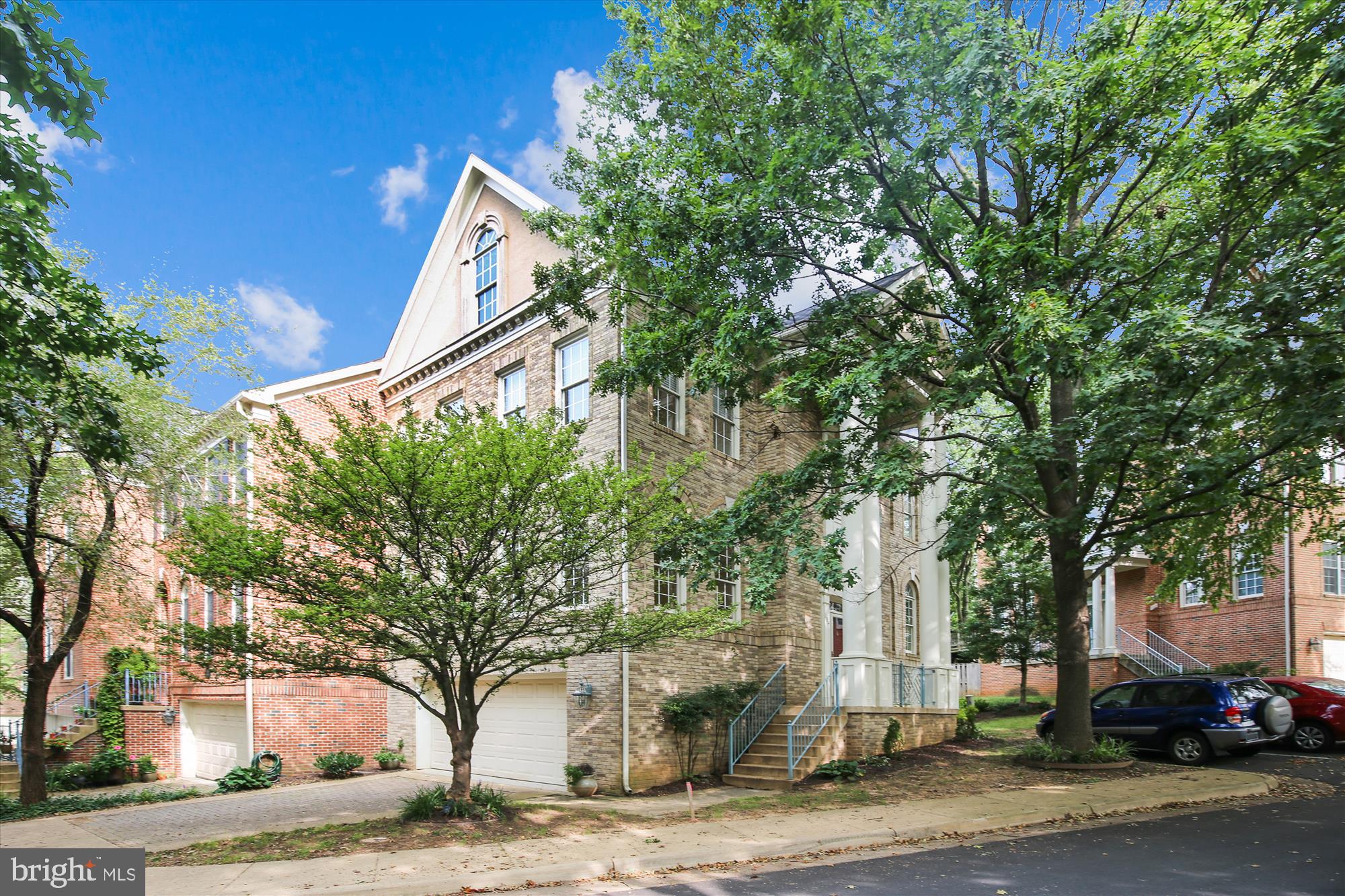 134 Rees Place Falls Church, VA 22046 - Photo 3 of 117