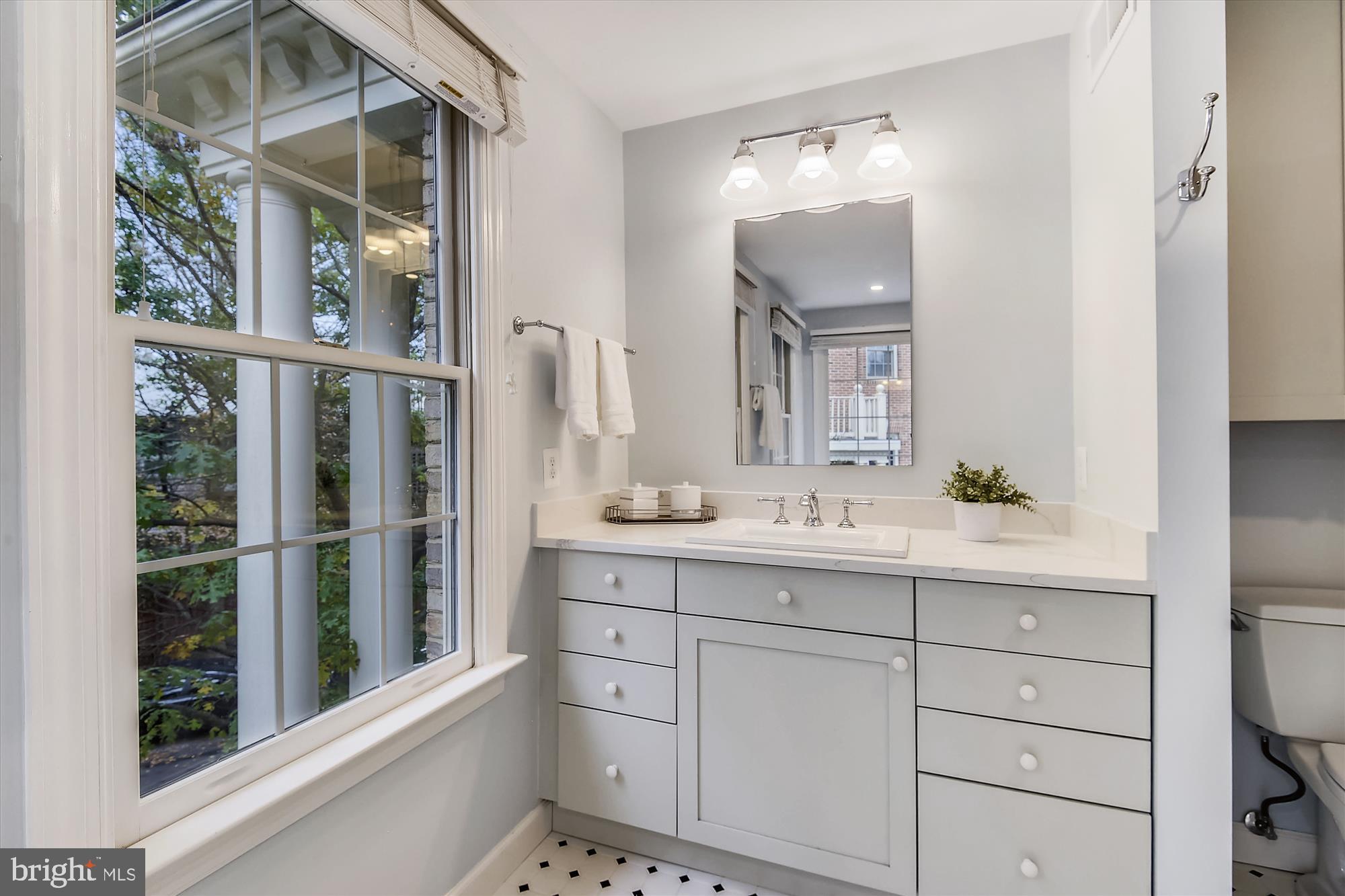 134 Rees Place Falls Church, VA 22046 - Photo 41 of 117