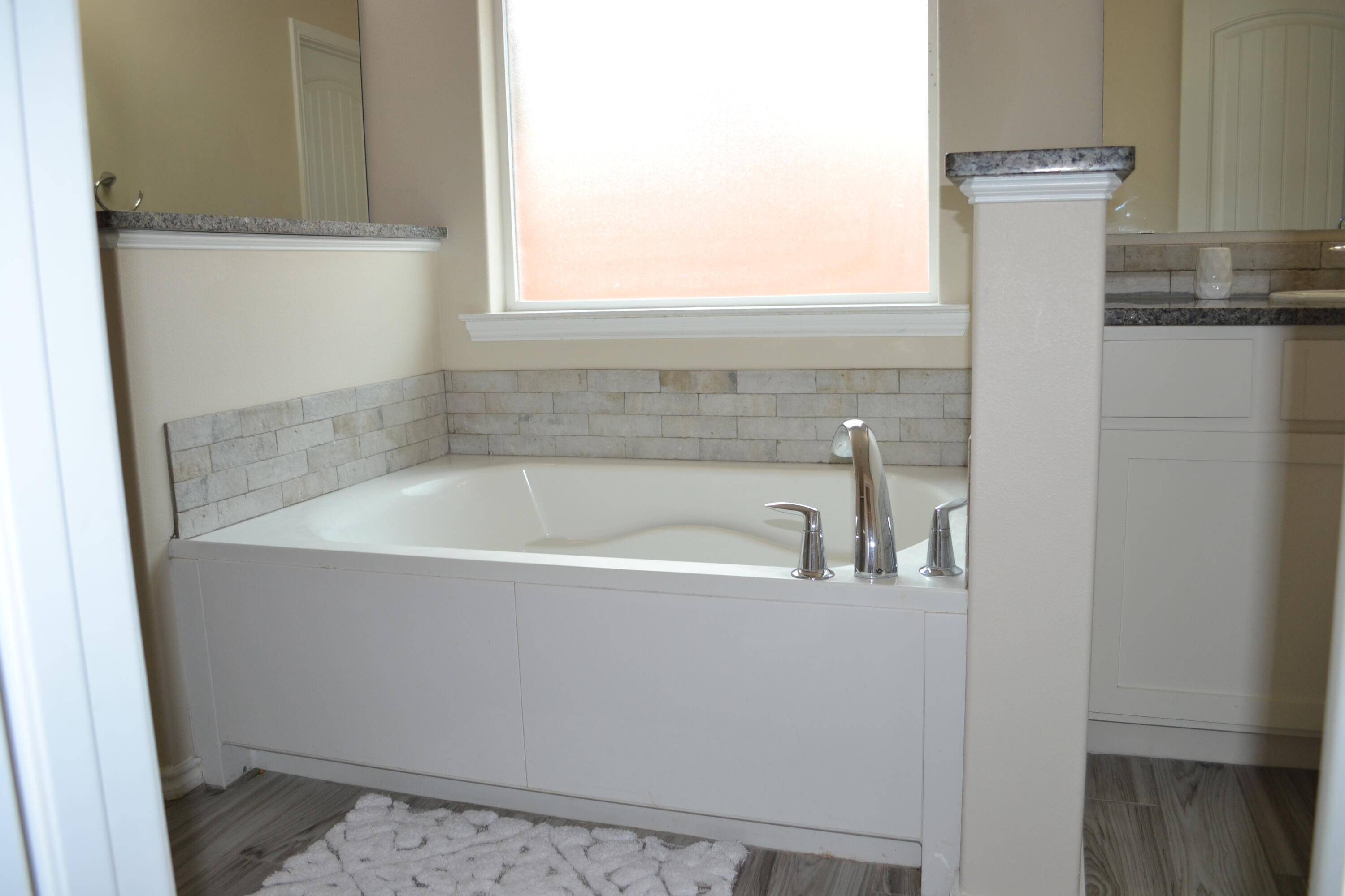 7408 99th Street Lubbock, TX 79424 - Photo 32 of 41 DSC_0662