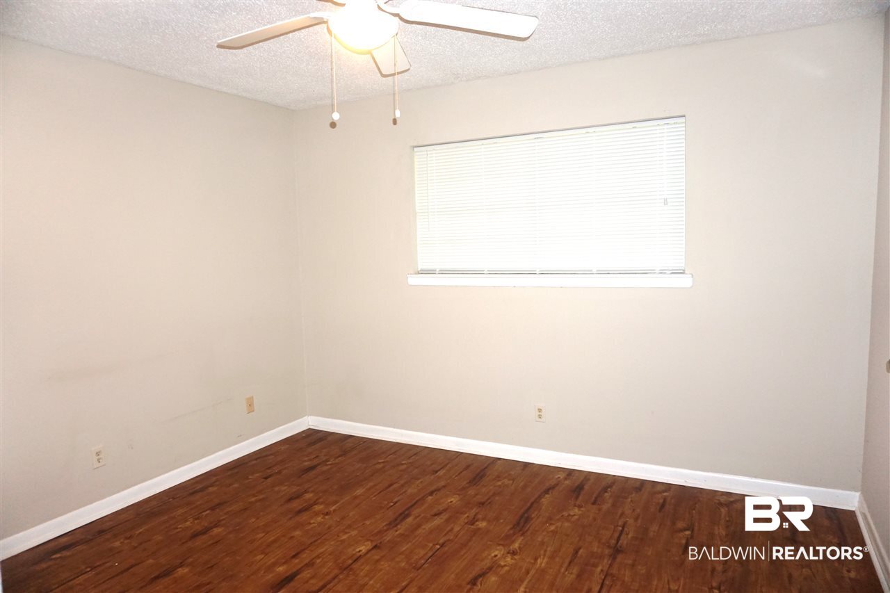 116 Vanderbilt Drive Mobile, AL 36608 - Photo 14 of 35