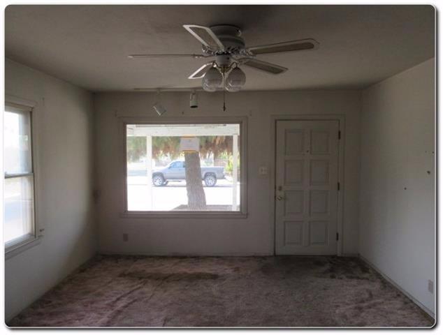 526 East Duff Avenue Reedley, CA 93654 - Photo 4 of 10