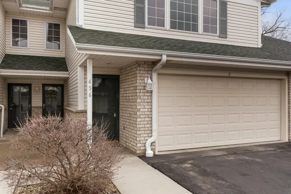 $275,000 | 622 Shepherds Drive, Unit 6, West Bend, WI 53090