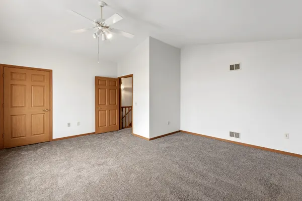 $275,000 | 622 Shepherds Drive, Unit 6, West Bend, WI 53090