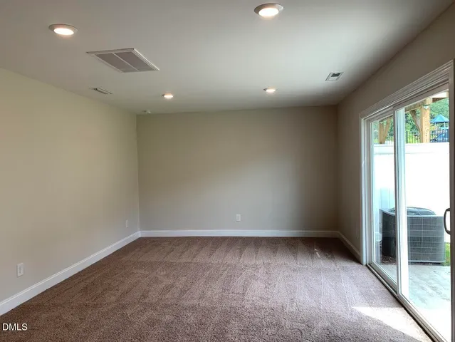 $2,095 | 6914 Point Bar Place, Raleigh, NC 27616