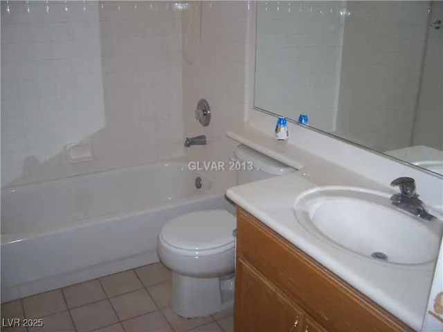 $1,900 | 1774 Silver Knoll Avenue, Las Vegas, NV 89123