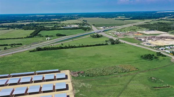 a view of an outdoor space and a lake view