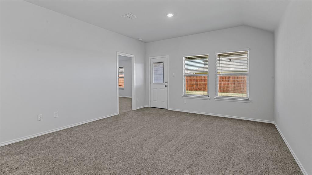 180 Mojave Road Boyd, TX 76023 - Photo 12 of 38 an empty room with windows