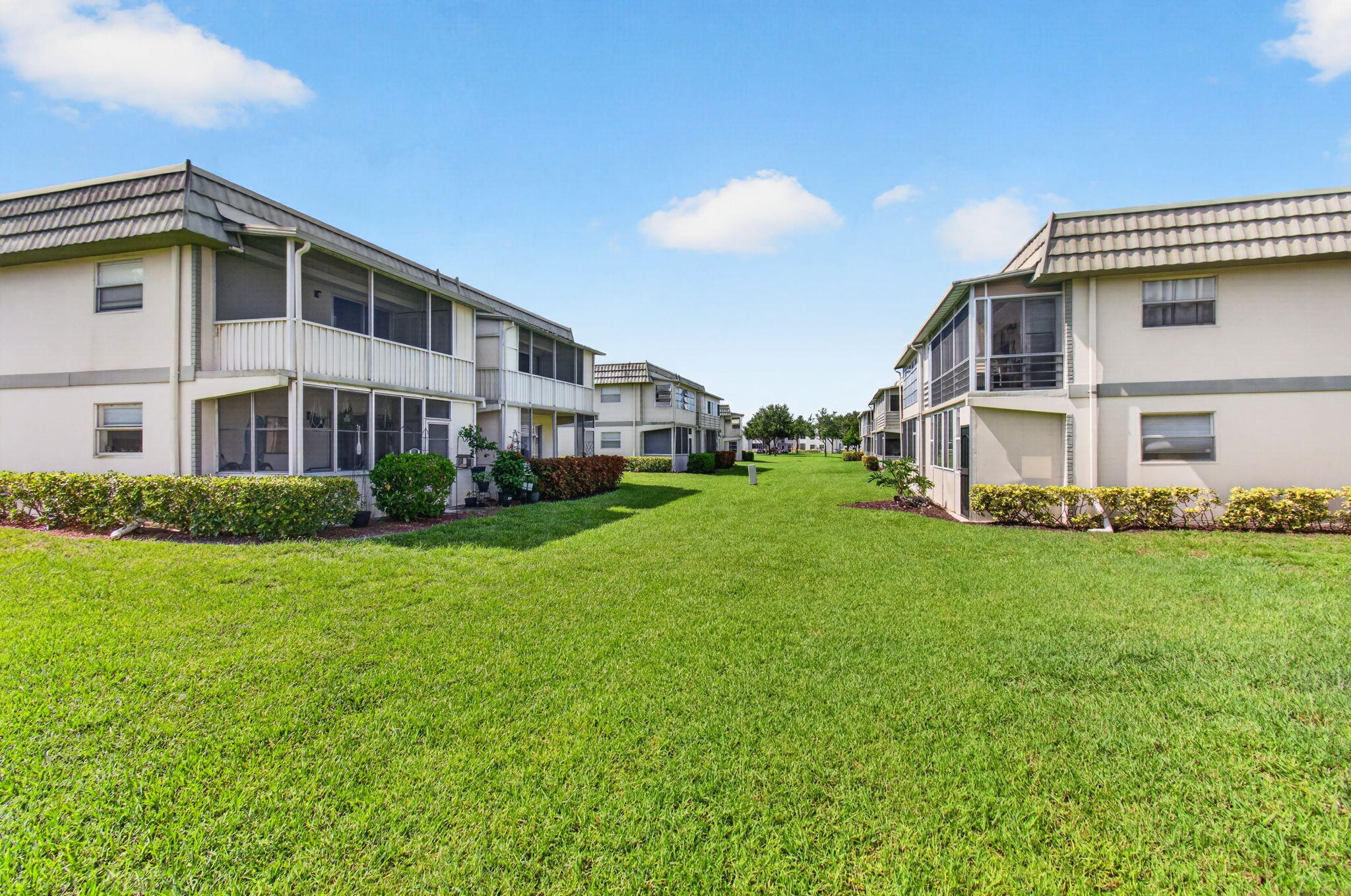 429 Flanders I Delray Beach, FL 33484 - Photo 52 of 84 55-web-or-mls-DSC_1443
