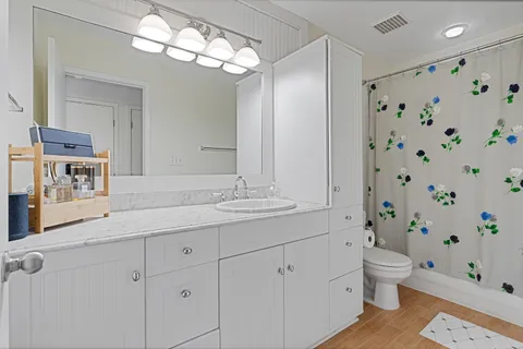 $265,000 | 811 South Lytle Street, Unit 103, Chicago, IL 60607