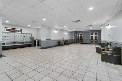 $265,000 | 811 South Lytle Street, Unit 103, Chicago, IL 60607