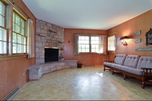 2421 Covert Road Glenview, IL 60025 - Photo 8 of 16