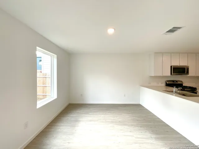 $1,499 | 7638 Aston Peak, San Antonio, TX 78253